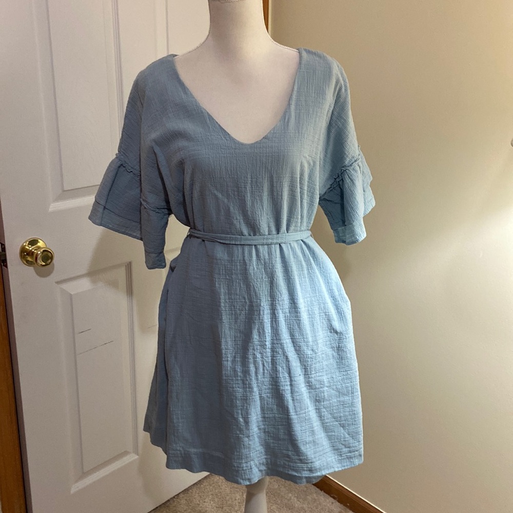 Universal Thread dress, size large